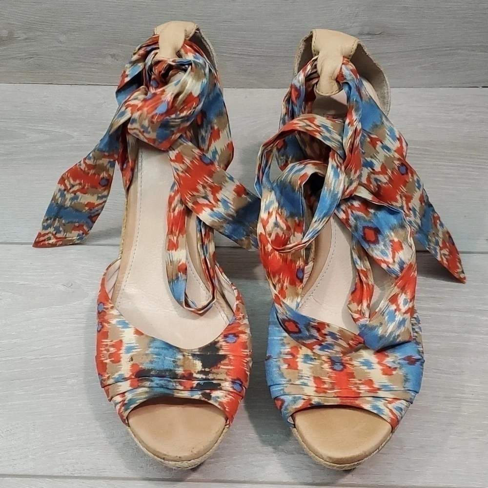 Ugg Australia Lucianna Espadrille Wedge Sandals Lace up Gladiator shoes sz 10